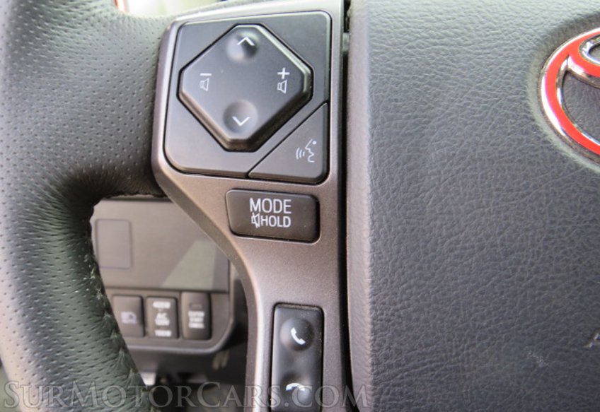 2020 Toyota Tacoma 4WD - Image 39