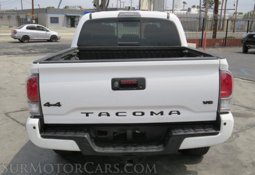 2020 Toyota Tacoma 4WD - Image 10