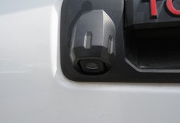 2020 Toyota Tacoma 4WD - Image 19