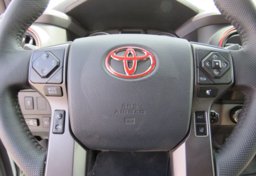 2020 Toyota Tacoma 4WD - Image 38