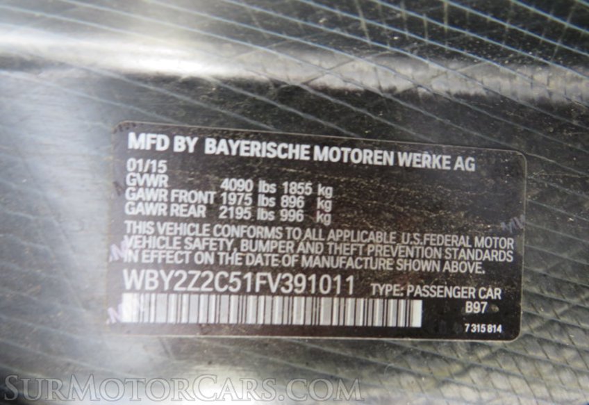 2015 BMW i8 - Image 27