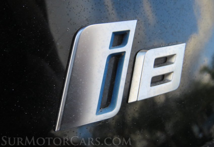 2015 BMW i8 - Image 35