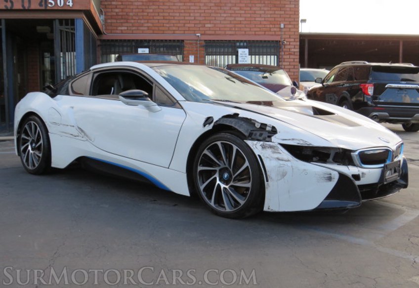 2015 BMW i8 - Image 4