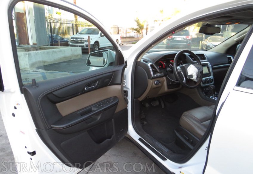 2017 GMC Acadia Limited - Image 21