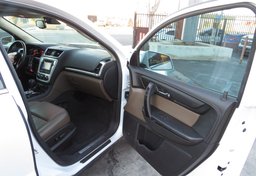 2017 GMC Acadia Limited - Image 22