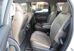 2017 GMC Acadia Limited - Image 29