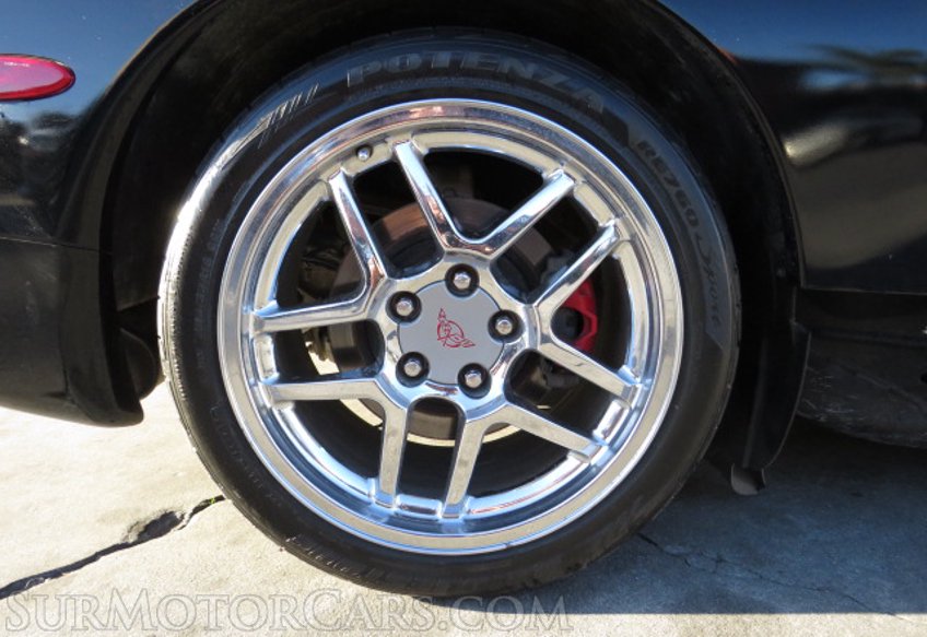 2003 Chevrolet Corvette - Image 38