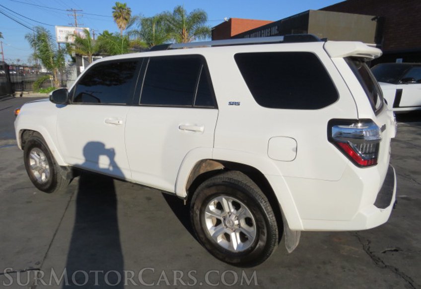 2021 Toyota 4Runner - Image 4