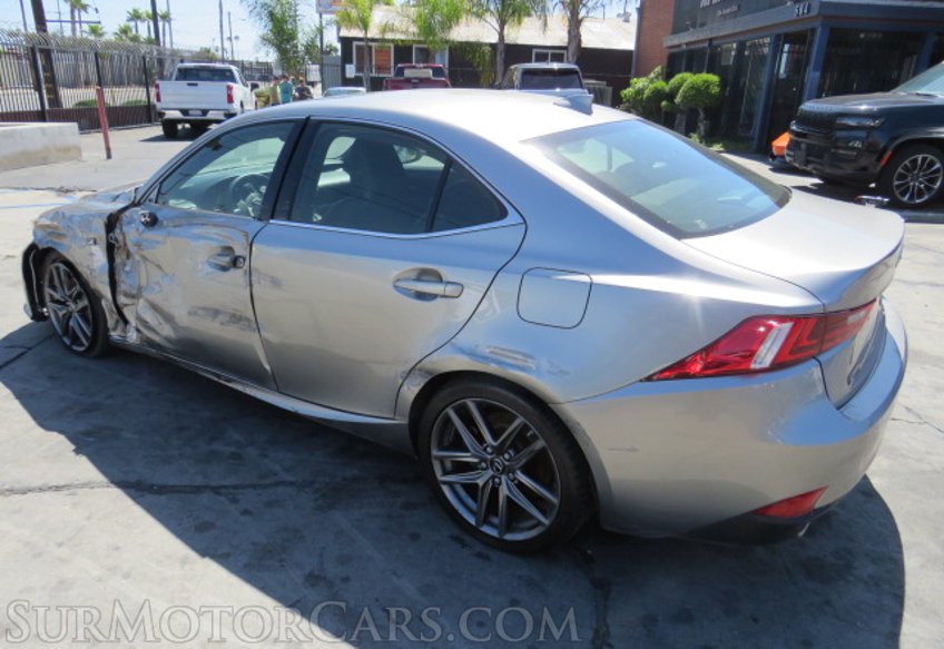 2016 Lexus IS 200t - Image 6