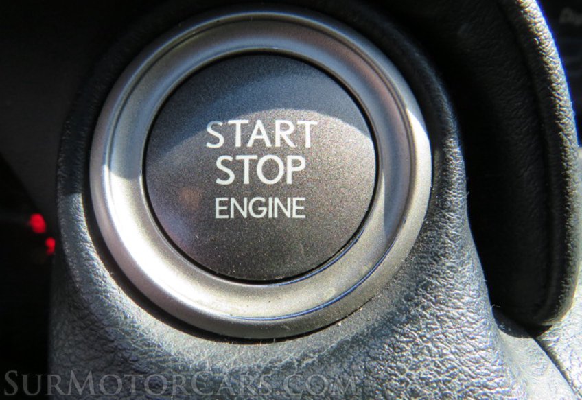 2016 Lexus IS 200t - Image 38