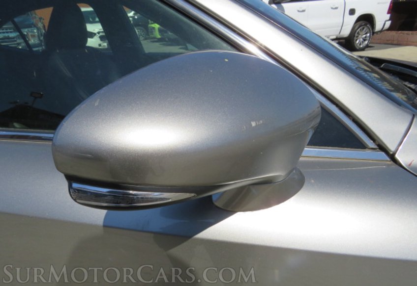 2016 Lexus IS 200t - Image 16