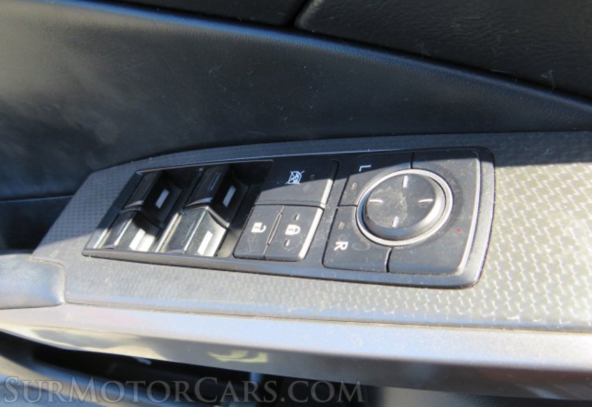 2016 Lexus IS 200t - Image 43