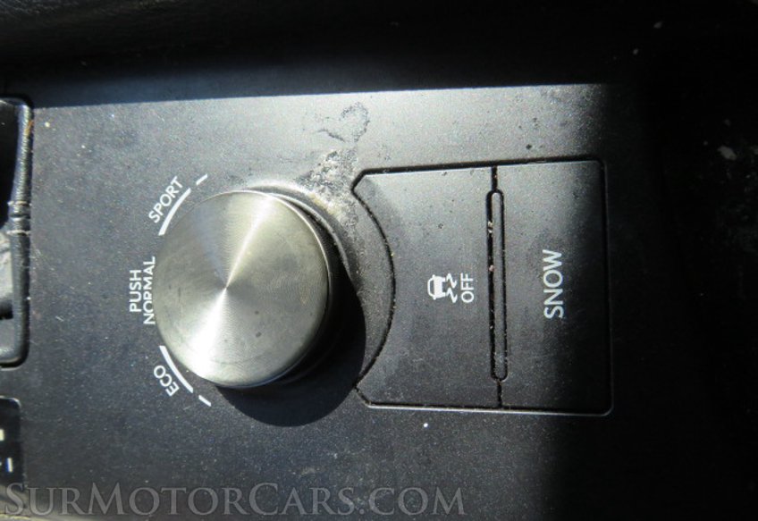 2016 Lexus IS 200t - Image 49