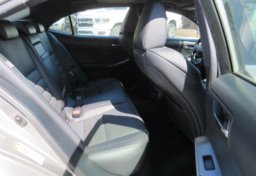 2016 Lexus IS 200t - Image 33