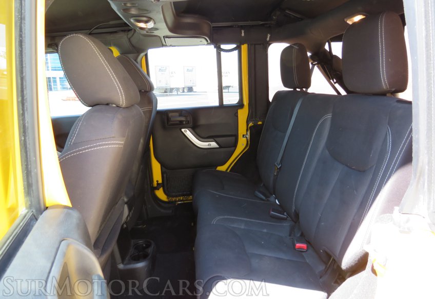 2015 Jeep Wrangler Unlimited - Image 37
