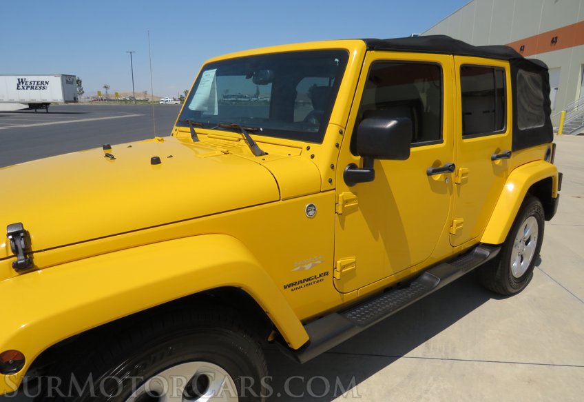 2015 Jeep Wrangler Unlimited - Image 13