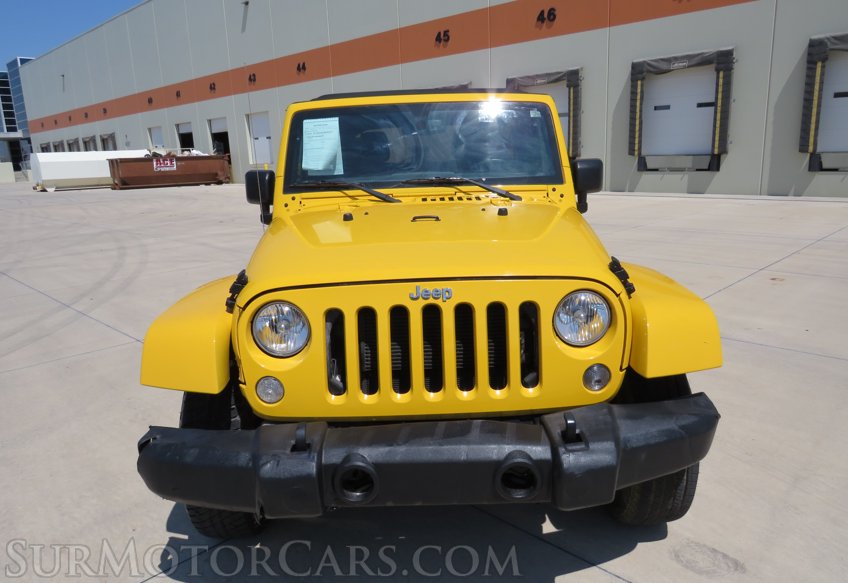 2015 Jeep Wrangler Unlimited - Image 11