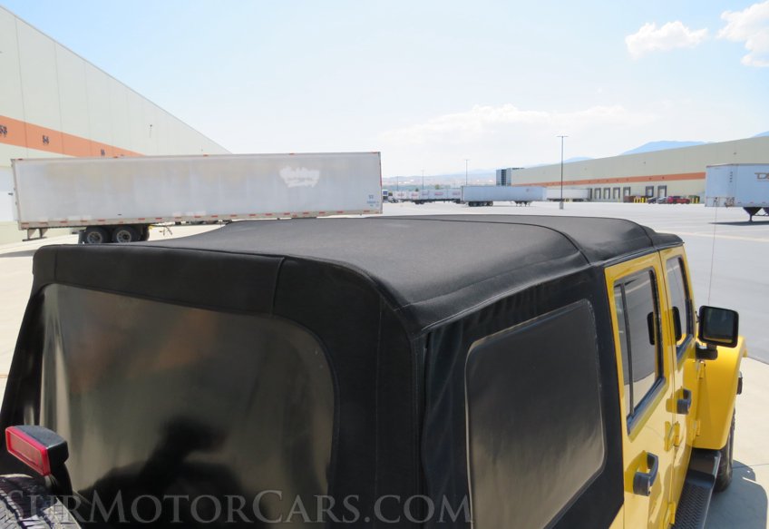 2015 Jeep Wrangler Unlimited - Image 20