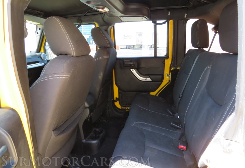 2015 Jeep Wrangler Unlimited - Image 35