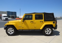 2015 Jeep Wrangler Unlimited - Image 9