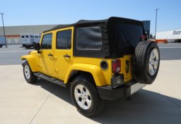 2015 Jeep Wrangler Unlimited - Image 5