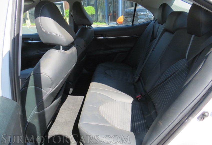 2022 Toyota Camry - Image 30