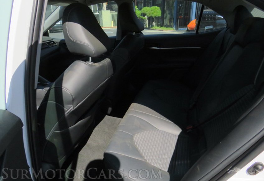 2022 Toyota Camry - Image 28