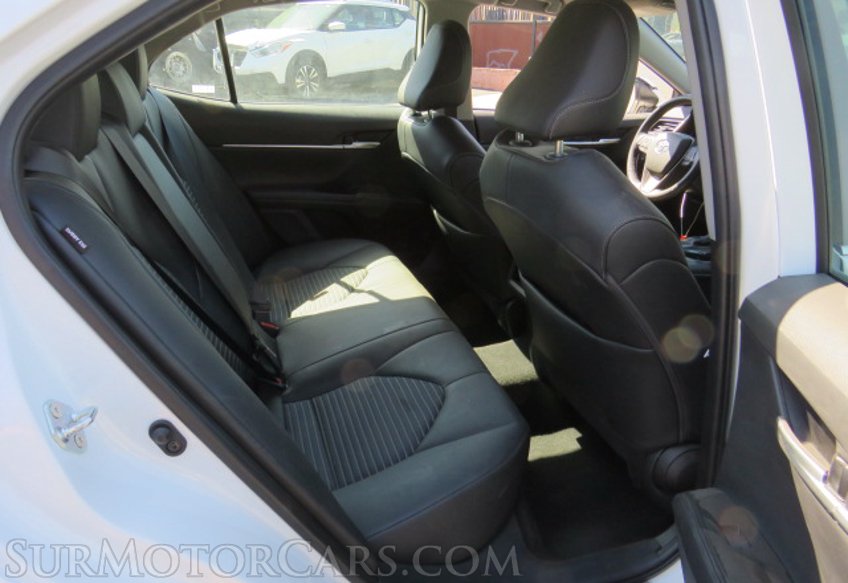 2022 Toyota Camry - Image 29