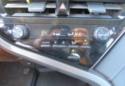 2022 Toyota Camry - Image 37