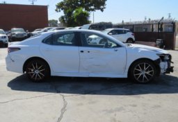 2022 Toyota Camry - Image 6