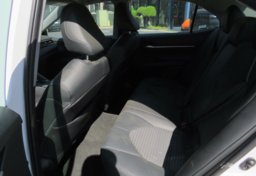 2022 Toyota Camry - Image 28