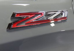 2024 Chevrolet Silverado 1500 Trail Boss - Image 21