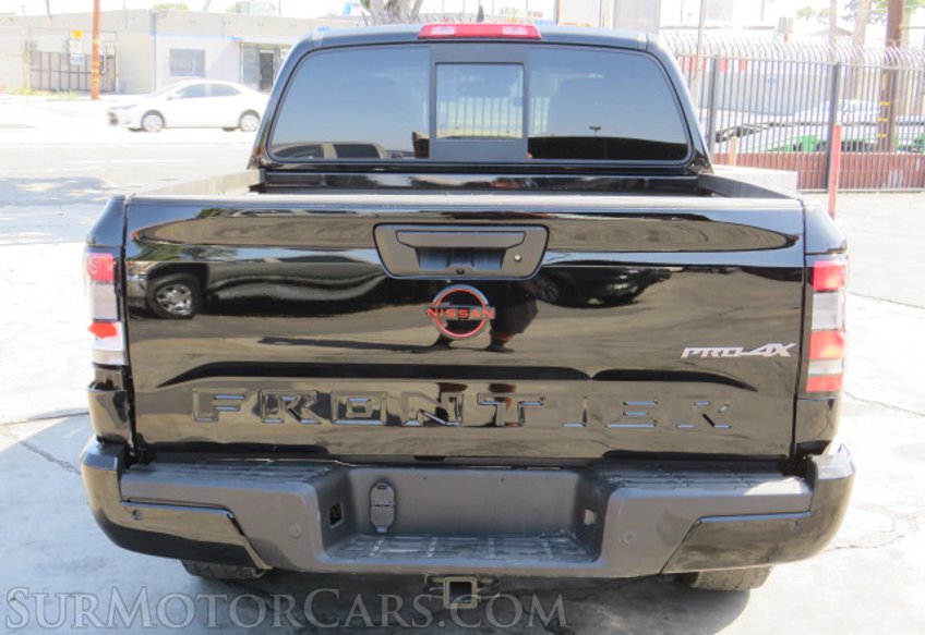 2022 Nissan Frontier - Image 10