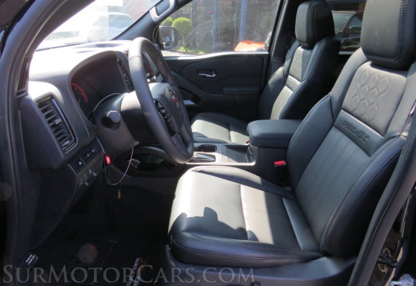 2022 Nissan Frontier - Image 24