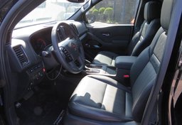 2022 Nissan Frontier - Image 26