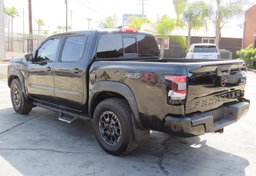 2022 Nissan Frontier - Image 8