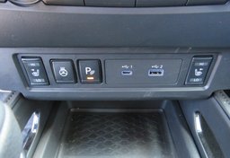 2022 Nissan Frontier - Image 48