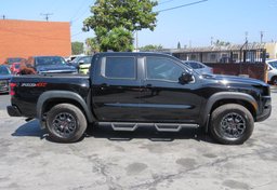 2022 Nissan Frontier - Image 11