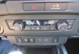 2022 Nissan Frontier - Image 47