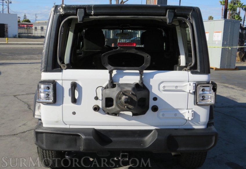 2018 Jeep Wrangler Unlimited - Image 10