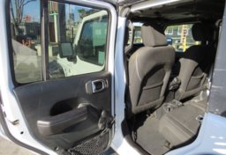 2018 Jeep Wrangler Unlimited - Image 21