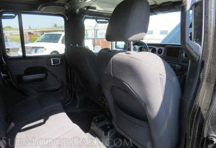 2020 Jeep Wrangler Unlimited - Image 40