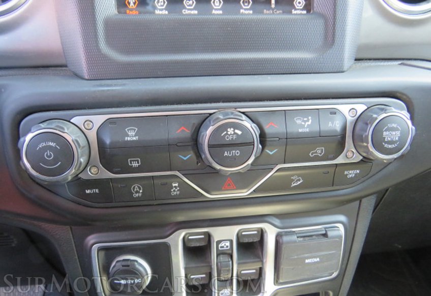 2020 Jeep Wrangler Unlimited - Image 25