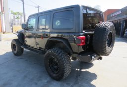 2020 Jeep Wrangler Unlimited - Image 5