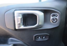 2020 Jeep Wrangler Unlimited - Image 31