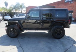 2020 Jeep Wrangler Unlimited - Image 9