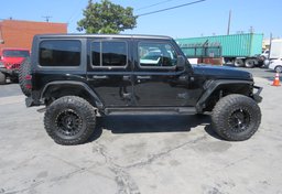 2020 Jeep Wrangler Unlimited - Image 10