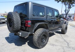 2020 Jeep Wrangler Unlimited - Image 8