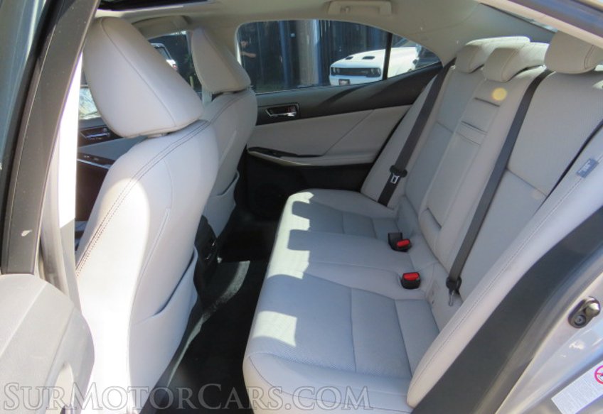 2015 Lexus IS 250 - Image 28