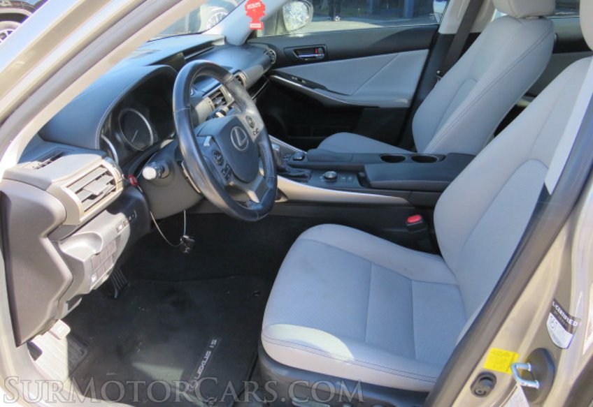 2015 Lexus IS 250 - Image 25
